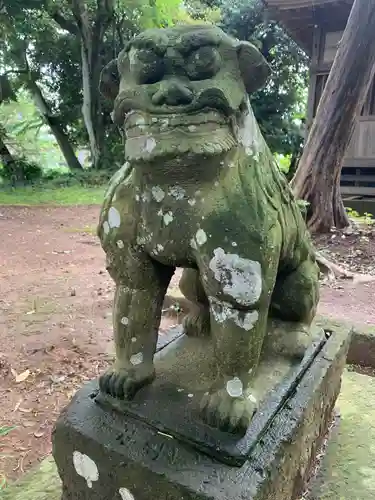 駒形神社の狛犬