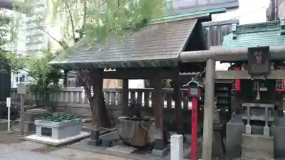 三島神社の手水舎
