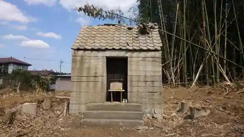 百里神社の本殿