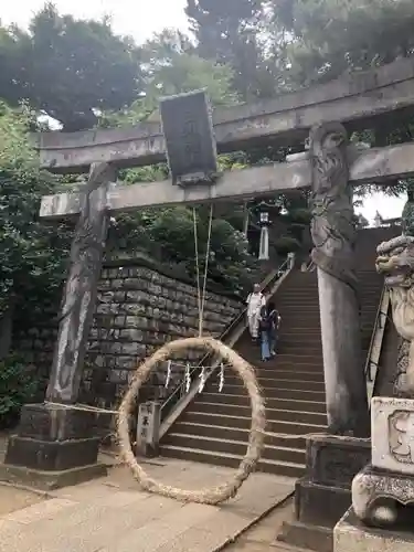 品川神社の鳥居