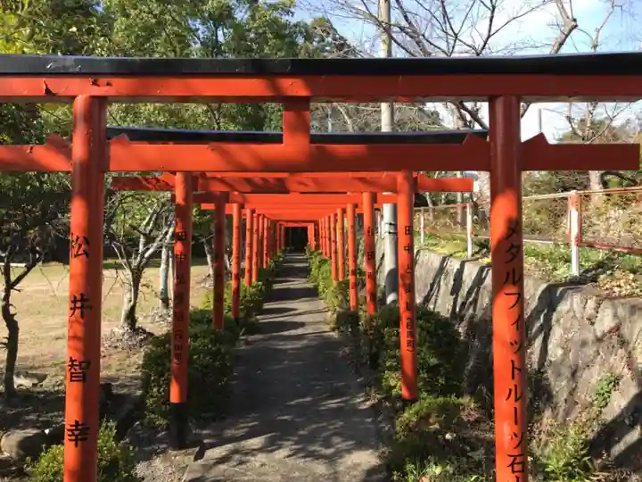 鳥居川御霊神社の鳥居