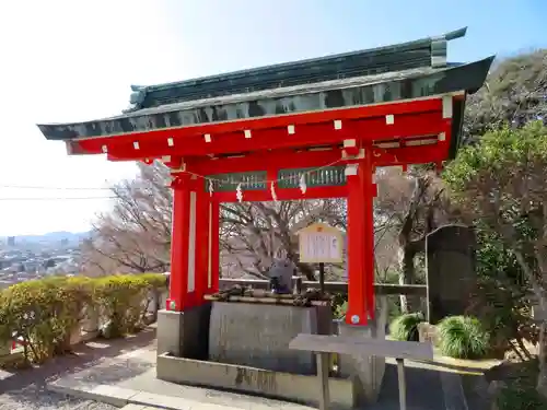 足利織姫神社の手水舎