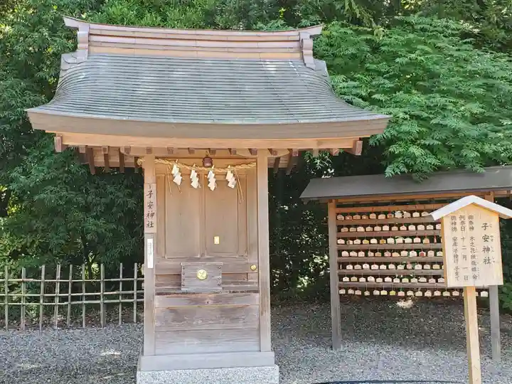 多賀大社の末社・摂社