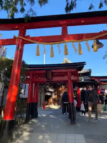 千代保稲荷神社の鳥居