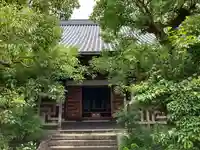 石峯寺の本殿・本堂