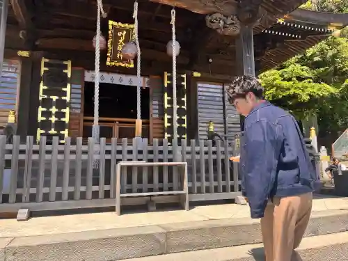 叶神社 (西叶神社)の{uncategorized: "未分類", other: "その他", undefined: "問題あり", building: "その他建物", grave: "お墓", sacred_gate: "鳥居", guardian: "狛犬", statue: "像", buddha: "仏像", history: "歴史", nature: "自然", garden: "庭園", animal: "動物", pagoda: "塔", temizu: "手水舎", mountain_gate: "山門・神門", sanctuary: "本殿・本堂", subordinate: "末社・摂社", art: "芸術", scenery: "景色", jizo: "地蔵", ema: "絵馬", goshuin: "御朱印", omikuji: "おみくじ", items: "授与品その他", amulet: "お守り", goshuincho: "御朱印帳", eats: "食事", festival: "お祭り", votive_dance: "神楽", shichigosan: "七五三参", wedding: "結婚式", experience: "体験その他", initially: "初詣", around: "周辺", anti_infection: "感染症対策"}