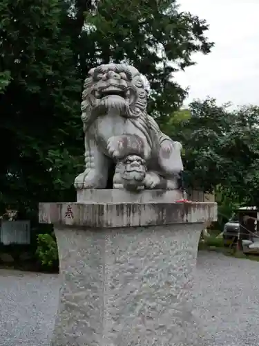 東沼神社の狛犬