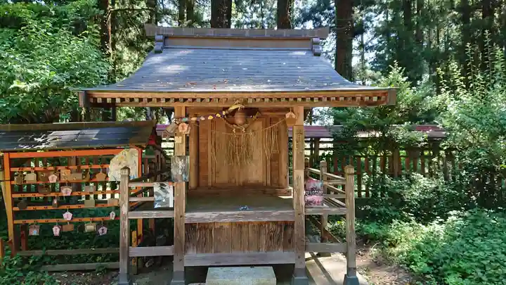 都々古別神社(馬場)の末社・摂社