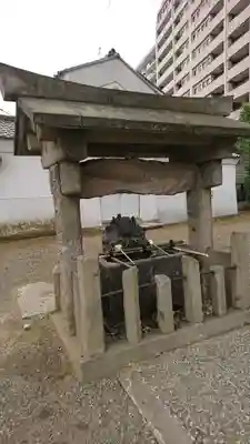 西早稲田天祖神社の手水舎