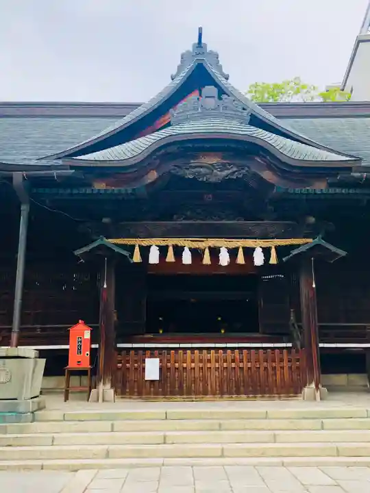 四柱神社の本殿・本堂