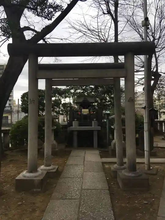 待乳山聖天(本龍院)の末社・摂社