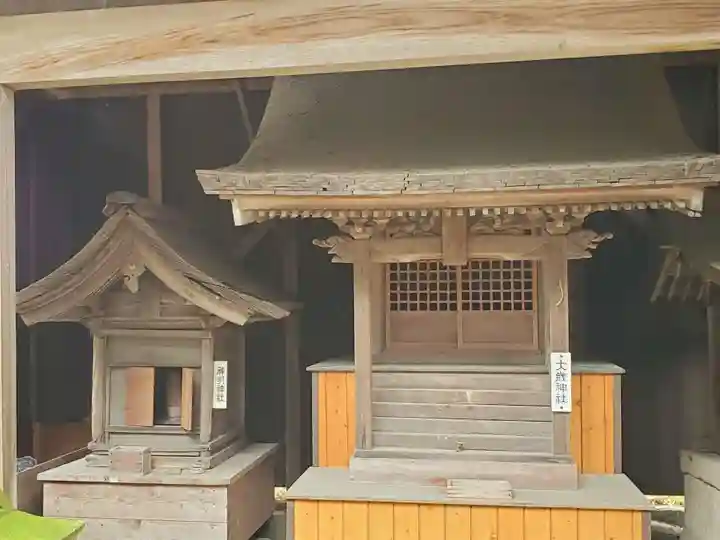 若一神社の末社・摂社