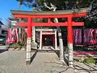 鎭國守國神社の鳥居