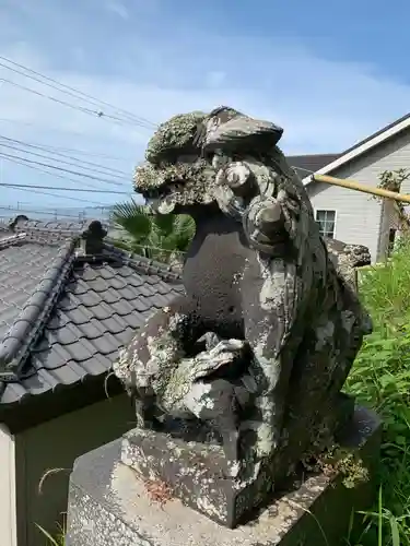 真浦神社の狛犬