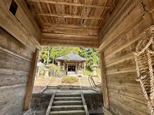 杉沢観音(山形県)