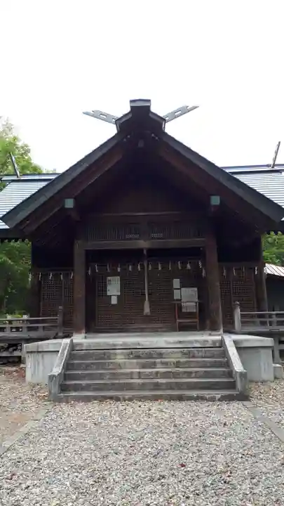 神居神社の本殿・本堂