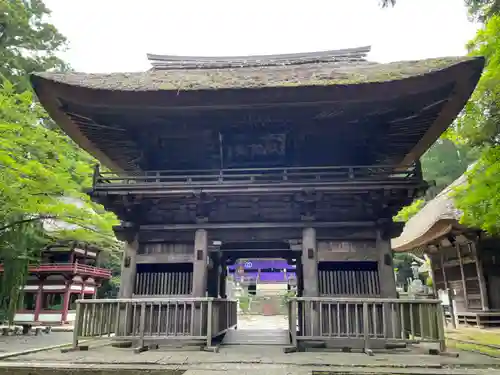 西明寺の山門・神門