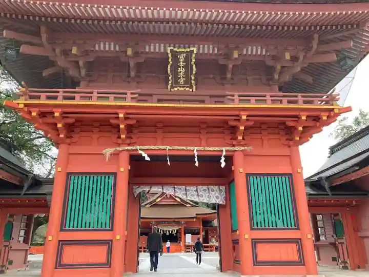 富士山本宮浅間大社の山門・神門