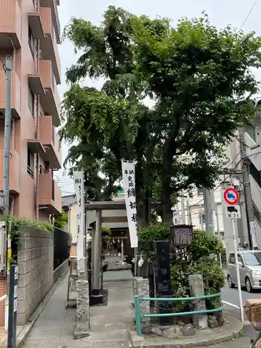 榎大六天神の鳥居