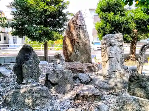 八幡社（日比津八幡社）の末社・摂社