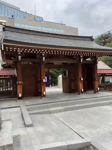 警固神社の山門・神門