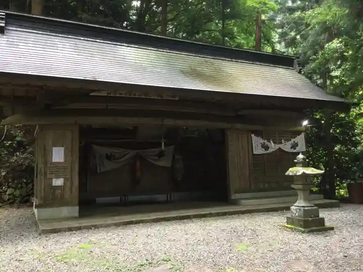 軍刀利神社のその他建物