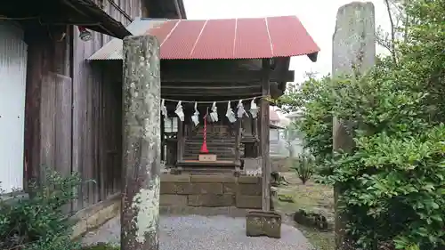 三ツ木神社の末社