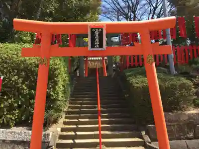 紅葉八幡宮の鳥居