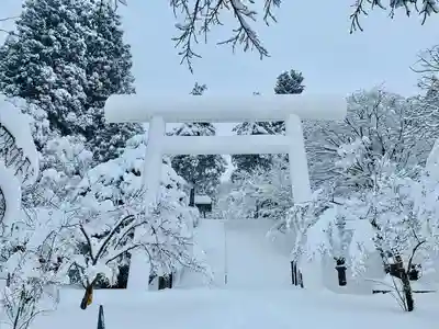 土津神社|こどもと出世の神さまの鳥居