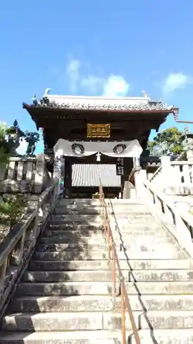 柳谷観音　楊谷寺の山門