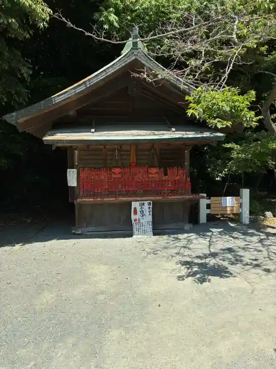 鎌倉宮の{uncategorized: "未分類", other: "その他", undefined: "問題あり", building: "その他建物", grave: "お墓", sacred_gate: "鳥居", guardian: "狛犬", statue: "像", buddha: "仏像", history: "歴史", nature: "自然", garden: "庭園", animal: "動物", pagoda: "塔", temizu: "手水舎", mountain_gate: "山門・神門", sanctuary: "本殿・本堂", subordinate: "末社・摂社", art: "芸術", scenery: "景色", jizo: "地蔵", ema: "絵馬", goshuin: "御朱印", omikuji: "おみくじ", items: "授与品その他", amulet: "お守り", goshuincho: "御朱印帳", eats: "食事", festival: "お祭り", votive_dance: "神楽", shichigosan: "七五三参", wedding: "結婚式", experience: "体験その他", initially: "初詣", around: "周辺", anti_infection: "感染症対策"}