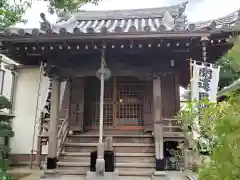 本性寺の本殿