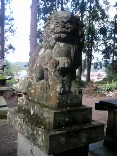 春日神社の狛犬