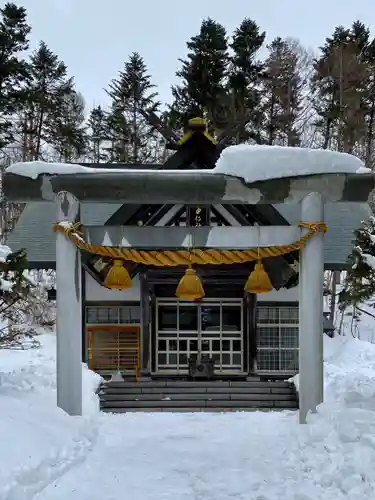 由仁神社の鳥居