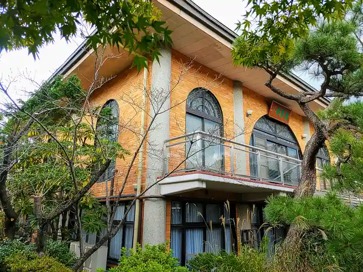 善篤寺の本殿・本堂