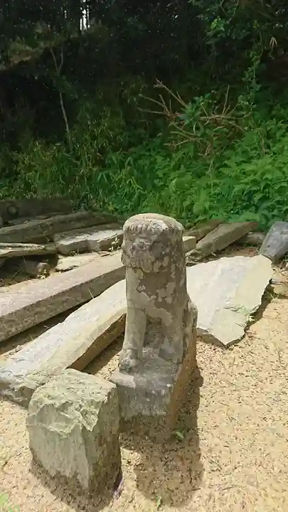 五十鈴神社の狛犬
