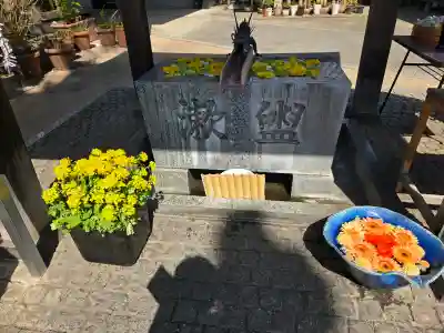 川越八幡宮の{uncategorized: "未分類", other: "その他", undefined: "問題あり", building: "その他建物", grave: "お墓", sacred_gate: "鳥居", guardian: "狛犬", statue: "像", buddha: "仏像", history: "歴史", nature: "自然", garden: "庭園", animal: "動物", pagoda: "塔", temizu: "手水舎", mountain_gate: "山門・神門", sanctuary: "本殿・本堂", subordinate: "末社・摂社", art: "芸術", scenery: "景色", jizo: "地蔵", ema: "絵馬", goshuin: "御朱印", omikuji: "おみくじ", items: "授与品その他", amulet: "お守り", goshuincho: "御朱印帳", eats: "食事", festival: "お祭り", votive_dance: "神楽", shichigosan: "七五三参", wedding: "結婚式", experience: "体験その他", initially: "初詣", around: "周辺", anti_infection: "感染症対策"}