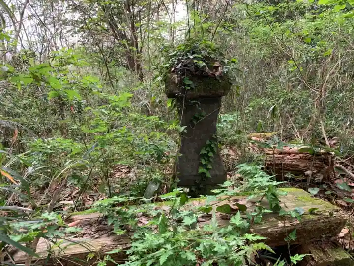 京塚山浅間神社のその他建物