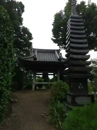 光岳寺の塔