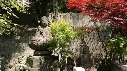 大圓寺の像