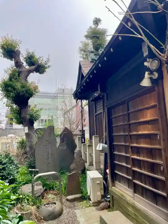 目黒馬頭観音(目黒銀座観音)の{uncategorized: "未分類", other: "その他", undefined: "問題あり", building: "その他建物", grave: "お墓", sacred_gate: "鳥居", guardian: "狛犬", statue: "像", buddha: "仏像", history: "歴史", nature: "自然", garden: "庭園", animal: "動物", pagoda: "塔", temizu: "手水舎", mountain_gate: "山門・神門", sanctuary: "本殿・本堂", subordinate: "末社・摂社", art: "芸術", scenery: "景色", jizo: "地蔵", ema: "絵馬", goshuin: "御朱印", omikuji: "おみくじ", items: "授与品その他", amulet: "お守り", goshuincho: "御朱印帳", eats: "食事", festival: "お祭り", votive_dance: "神楽", shichigosan: "七五三参", wedding: "結婚式", experience: "体験その他", initially: "初詣", around: "周辺", anti_infection: "感染症対策"}