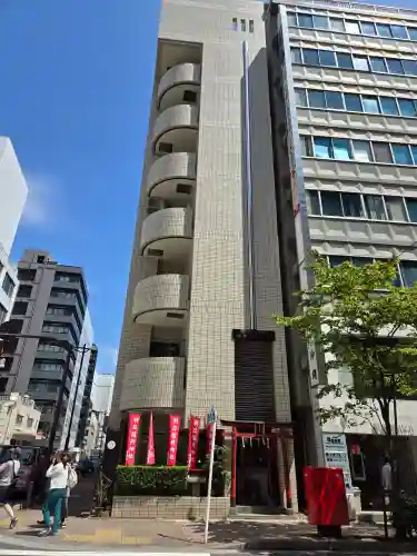 朝日稲荷神社の末社・摂社