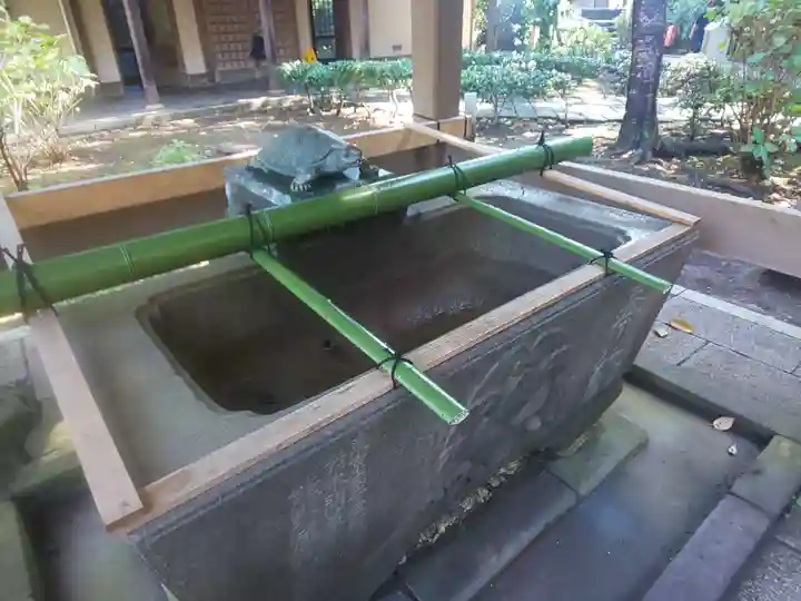 江島神社の手水舎