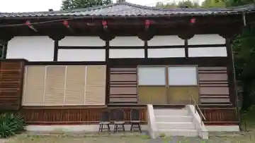 高秀寺の本殿・本堂