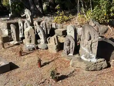 清水寺の{uncategorized: "未分類", other: "その他", undefined: "問題あり", building: "その他建物", grave: "お墓", sacred_gate: "鳥居", guardian: "狛犬", statue: "像", buddha: "仏像", history: "歴史", nature: "自然", garden: "庭園", animal: "動物", pagoda: "塔", temizu: "手水舎", mountain_gate: "山門・神門", sanctuary: "本殿・本堂", subordinate: "末社・摂社", art: "芸術", scenery: "景色", jizo: "地蔵", ema: "絵馬", goshuin: "御朱印", omikuji: "おみくじ", items: "授与品その他", amulet: "お守り", goshuincho: "御朱印帳", eats: "食事", festival: "お祭り", votive_dance: "神楽", shichigosan: "七五三参", wedding: "結婚式", experience: "体験その他", initially: "初詣", around: "周辺", anti_infection: "感染症対策"}