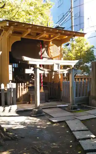 仲町氷川神社の末社