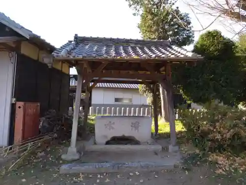 神明社（下切町）の手水舎
