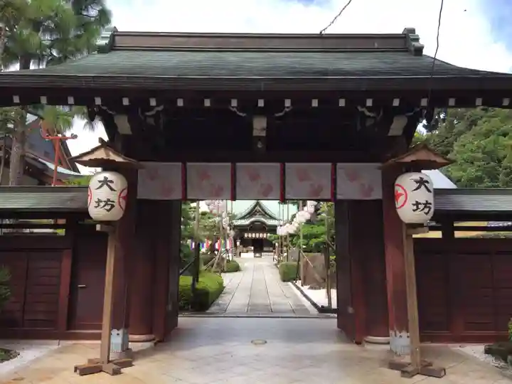 大坊本行寺の山門・神門