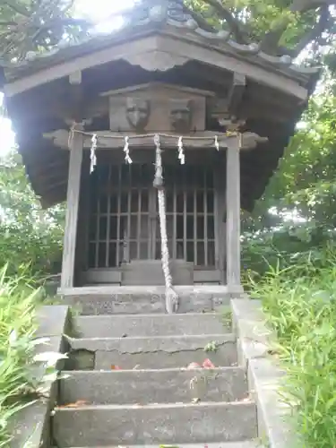 諏訪神社の末社・摂社