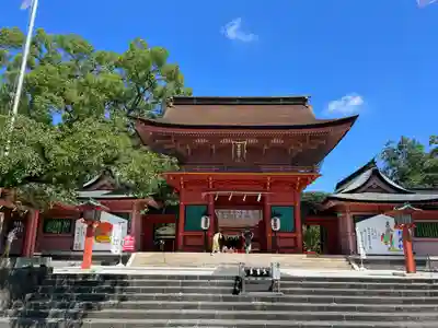 富士山本宮浅間大社の山門・神門